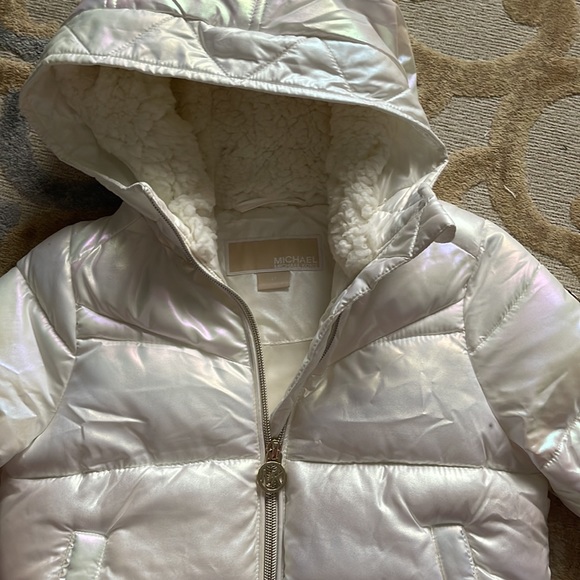 Michael Kors Girls 3t coat - Picture 3 of 4
